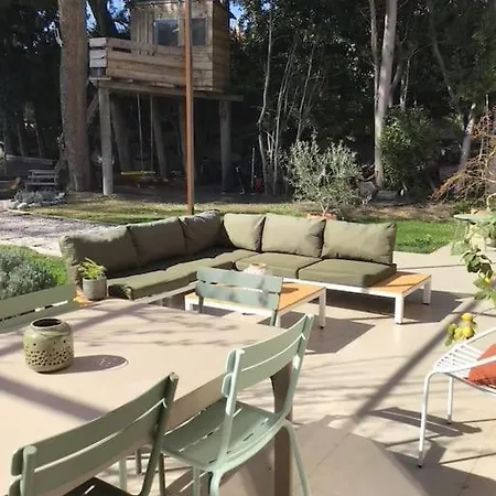 Maison Familiale En Bois - Piscine - Avignon Villa