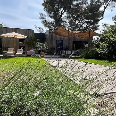Maison Familiale En Bois - Piscine - Avignon Villa *